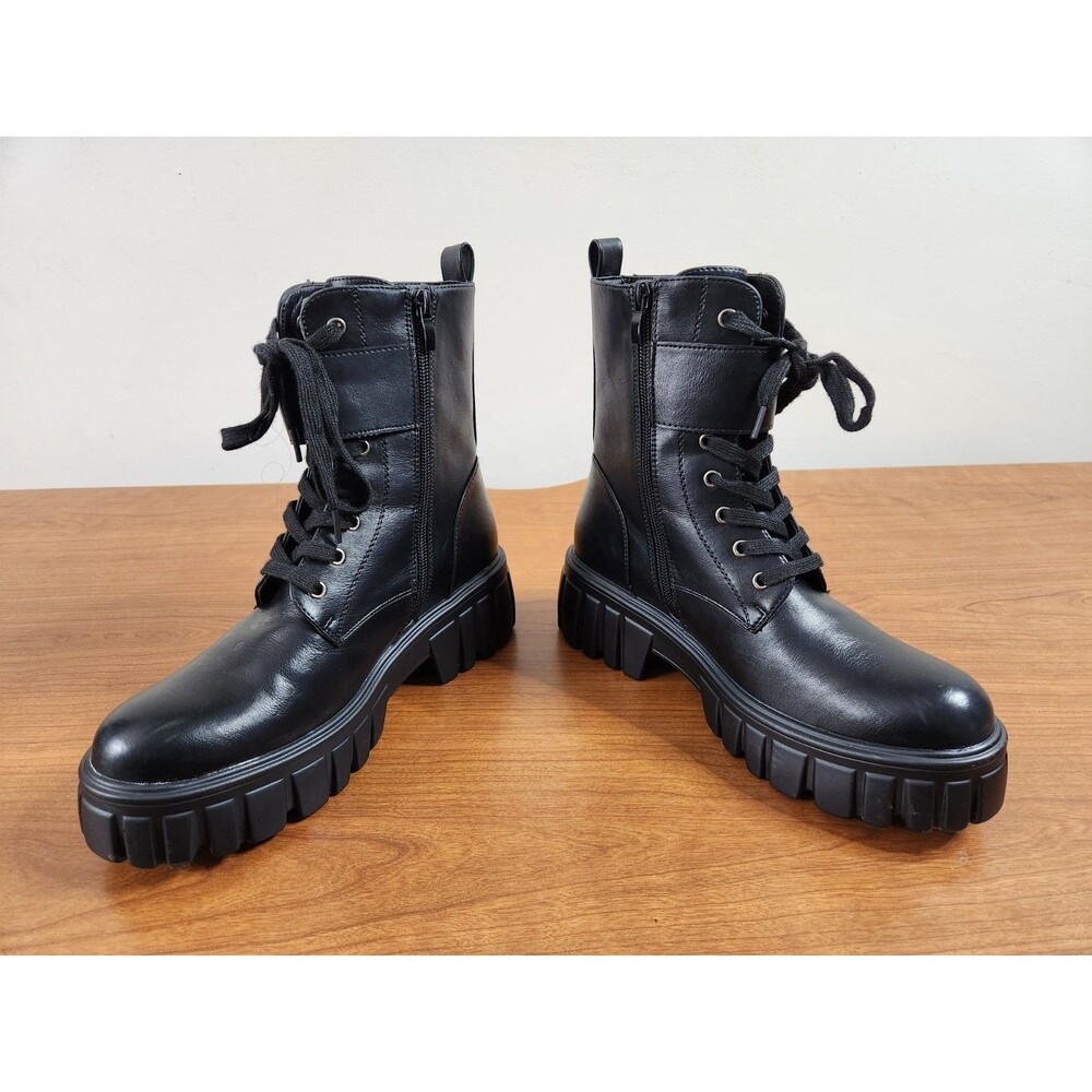 Womens Lady Godiva Boots Size 9